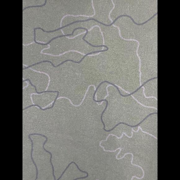 NWT Under Armour Cold Weather Funnel Neck Camo Green Womens‎ Size S/P - Picture 3 of 5